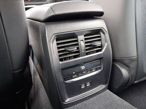 Used 2025 BMW M440i image 30