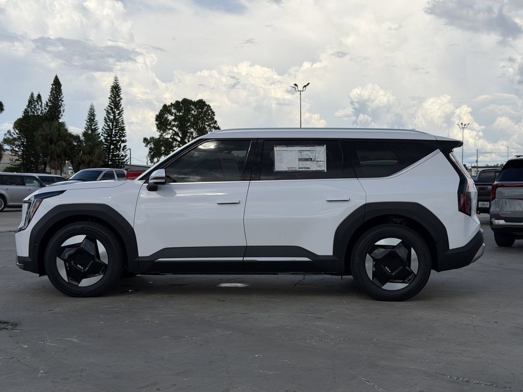 New 2026 Kia EV9 Wind AWD/4WD image 7