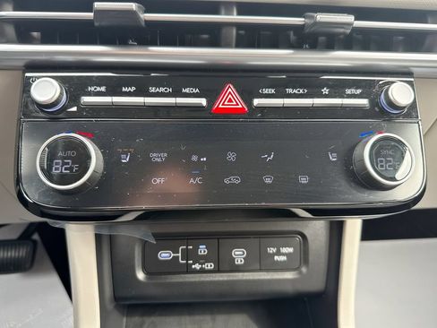Certified 2025 Hyundai Tucson Blue AWD/4WD image 25