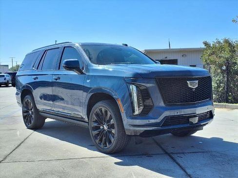 New 2026 Cadillac Escalade Platinum Sport image 5