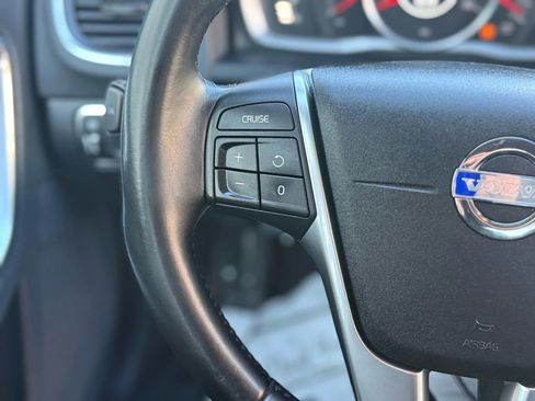 Used 2014 Volvo S60 T5 image 14