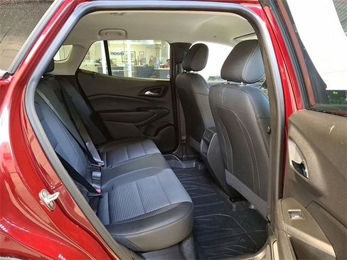 Certified 2024 Chevrolet Trax LT w/ Driver Confidence Package image 16