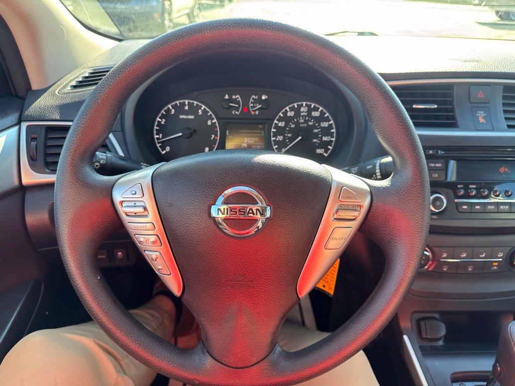 Used 2017 Nissan Sentra S FWD image 15