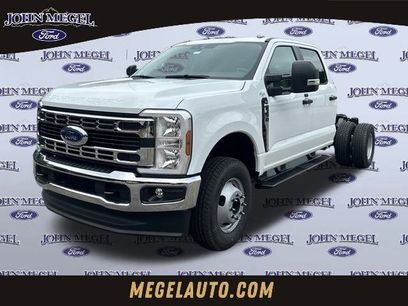 New 2026 Ford F350 XL w/ XL Chrome Package