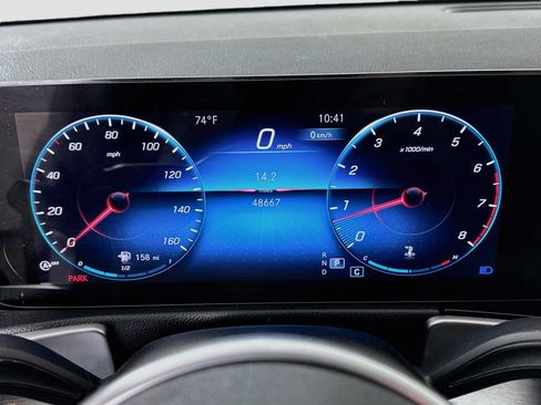 Certified 2022 Mercedes-Benz GLB 250 4MATIC image 14