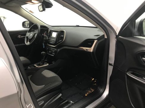 Used 2014 Jeep Cherokee Latitude image 33