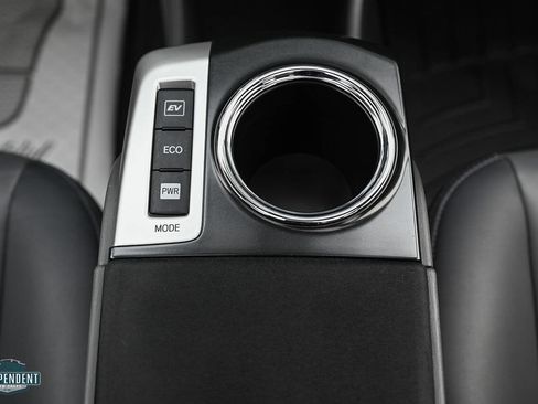 Used 2012 Toyota Prius V Two image 15