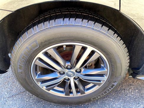 Used 2017 INFINITI QX60 FWD w/ Premium Plus Package image 17