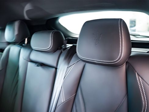 New 2025 Maserati Grecale GT image 31