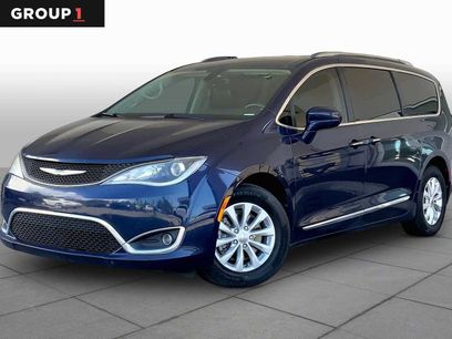 Used 2019 Chrysler Pacifica Touring-L