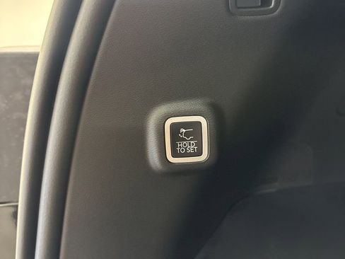 New 2026 Jeep Cherokee Limited image 27