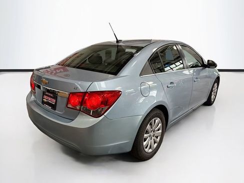 Used 2011 Chevrolet Cruze LT FWD image 6