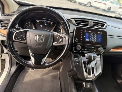 Used 2017 Honda CR-V Touring image 19