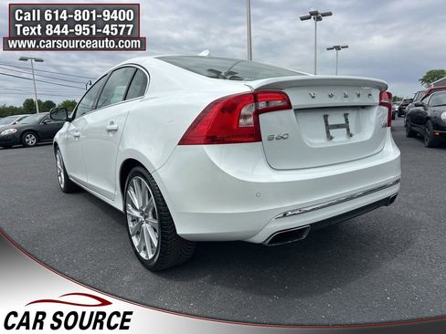 Used 2018 Volvo S60 T5 Inscription Platinum w/ Climate Package AWD/4WD image 7