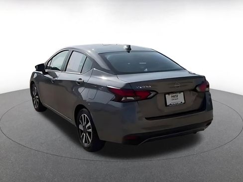 Used 2025 Nissan Versa SV FWD image 11