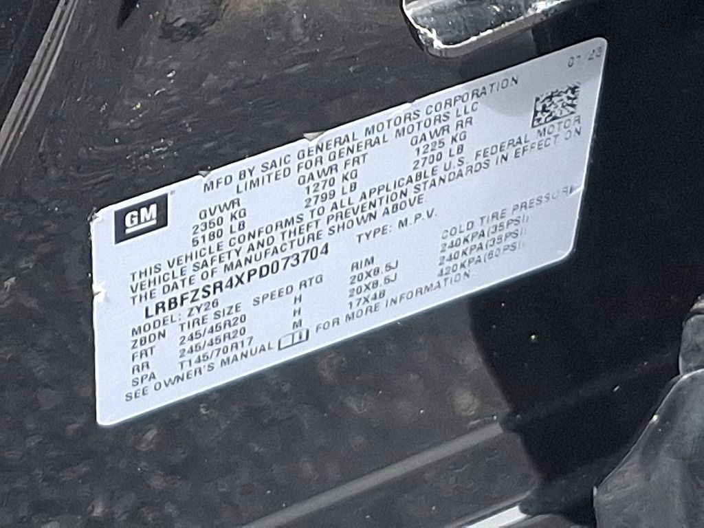 Certified 2023 Buick Envision Avenir AWD/4WD image 28