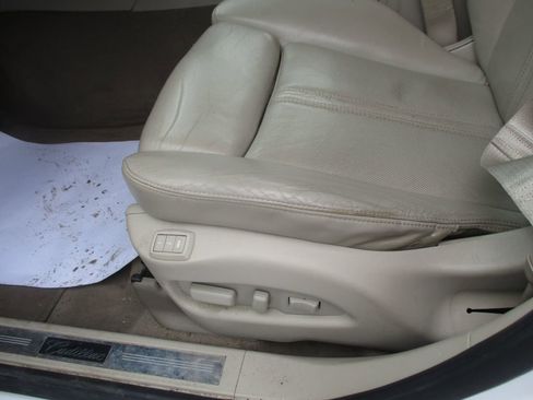 Used 2011 Cadillac SRX Performance image 11