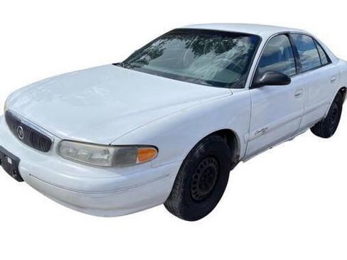 Used 1998 Buick Century Custom FWD image 1