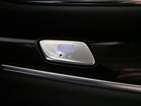 Used 2018 Buick Enclave Premium w/ Experience Buick Package image 27