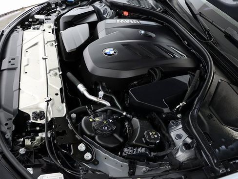 Used 2025 BMW 330i xDrive Sedan image 38
