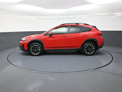 Used 2023 Subaru Crosstrek 2.0i Premium image 6