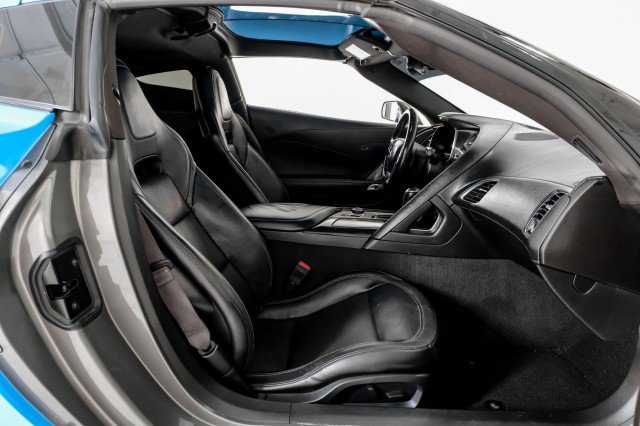 Used 2016 Chevrolet Corvette Stingray Coupe RWD image 28