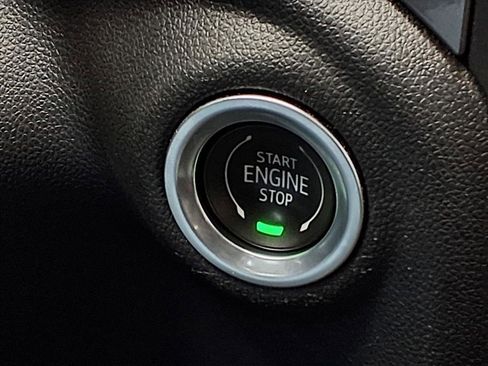 Used 2023 Chevrolet Silverado 1500 Custom image 19