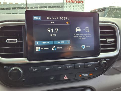 Used 2021 Hyundai Venue SEL w/ Cargo Package FWD image 6