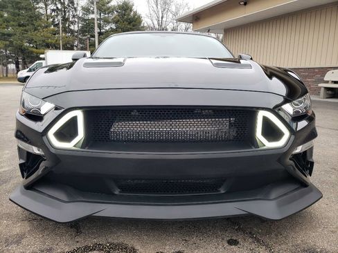 Used 2019 Ford Mustang GT RWD image 32