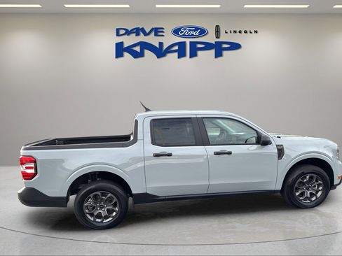 Used 2023 Ford Maverick XLT image 14