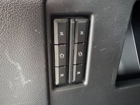 Used 2022 Lincoln Navigator Reserve w/ Monochromatic Package image 21