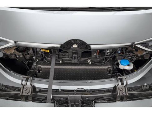Used 2025 Volkswagen ID. Buzz Pro S RWD image 14