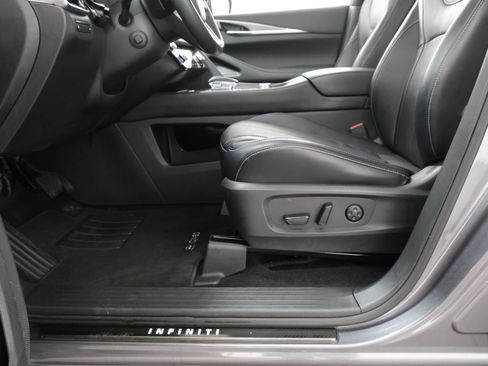 Used 2023 INFINITI QX60 Luxe w/ Cargo Package FWD image 29