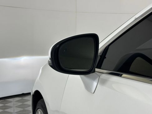 Used 2013 Lexus ES 350 w/ Luxury Pkg image 22