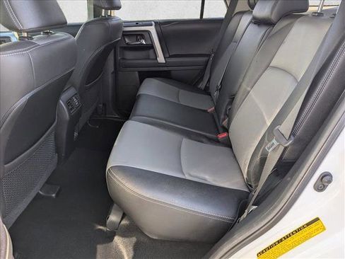 Used 2020 Toyota 4Runner SR5 Premium image 16