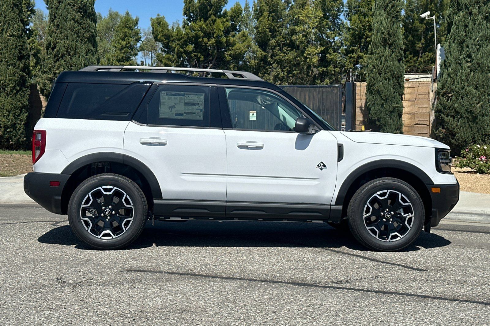 New 2026 Ford Bronco Sport Outer Banks AWD/4WD image 3