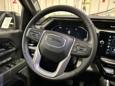 Used 2025 GMC Sierra 1500 Denali w/ Denali Reserve Package AWD/4WD image 20