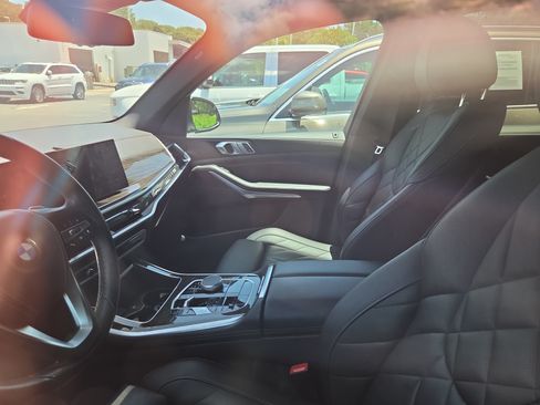 Used 2024 BMW X5 sDrive40i RWD image 4