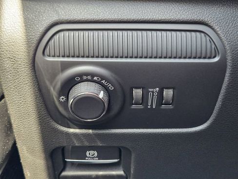 New 2026 Jeep Grand Wagoneer L Limited AWD/4WD image 17