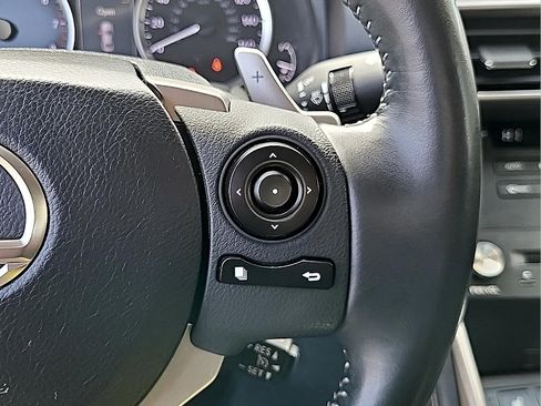 Used 2015 Lexus IS 250 AWD w/ Navigation System Package image 19