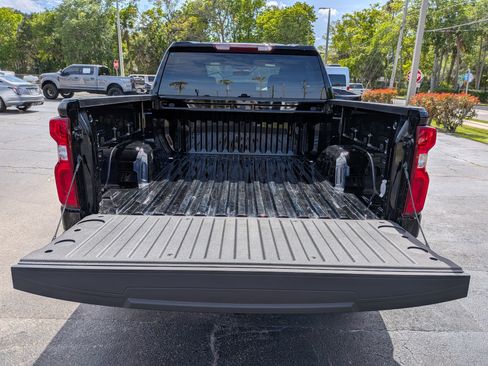 Certified 2024 Chevrolet Silverado 1500 RST image 18
