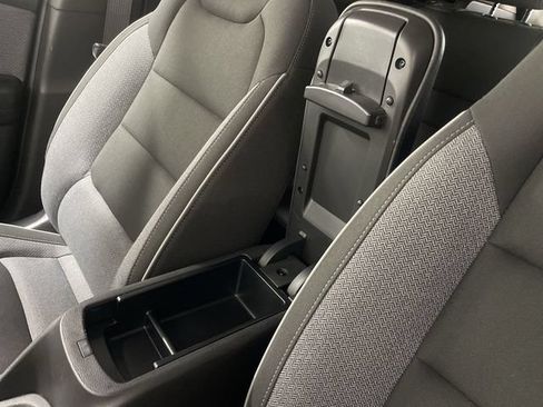Used 2025 Chevrolet TrailBlazer LT FWD image 21