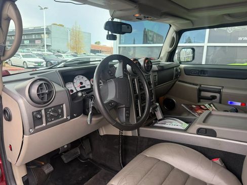 Used 2003 HUMMER H2 w/ Preferred Equipment Group AWD/4WD image 3