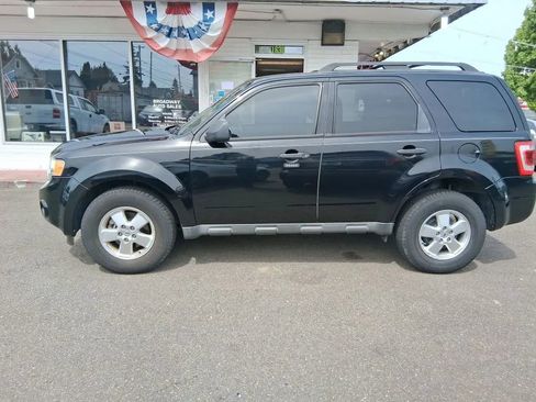 Used 2010 Ford Escape XLT FWD image 8