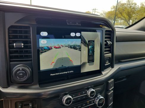 Used 2025 Ford F150 Raptor image 18