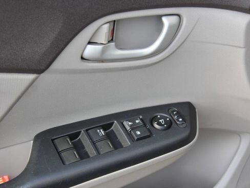 Used 2012 Honda Civic LX image 10