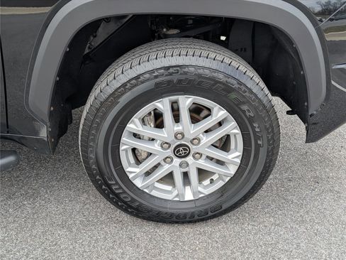 Used 2023 Toyota Tundra SR5 w/ SR5 Convenience Package image 9