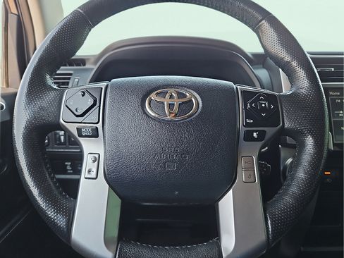 Used 2023 Toyota 4Runner SR5 Premium w/ Moonroof Package AWD/4WD image 19