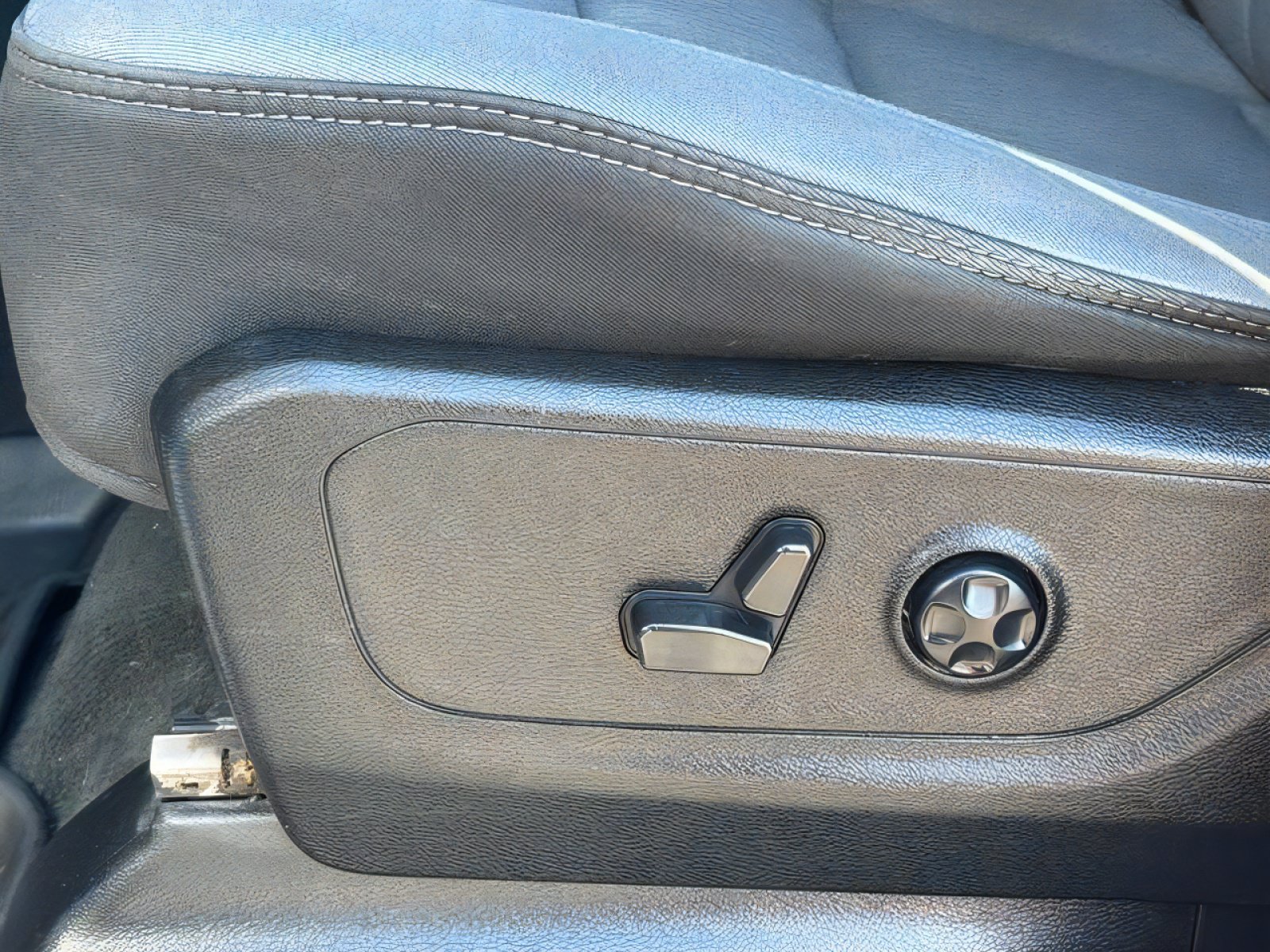 Used 2021 RAM 1500 Big Horn RWD image 26