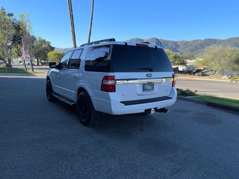 Used 2017 Ford Expedition XLT w/ Equipment Group 202A image 7